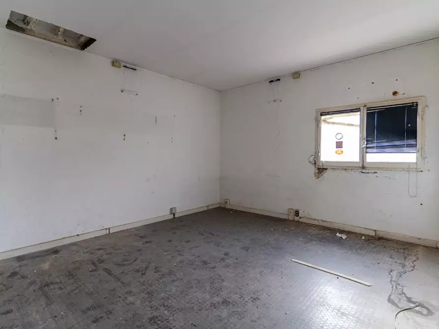 Immagine 12 di Appartamento in vendita  a Empoli