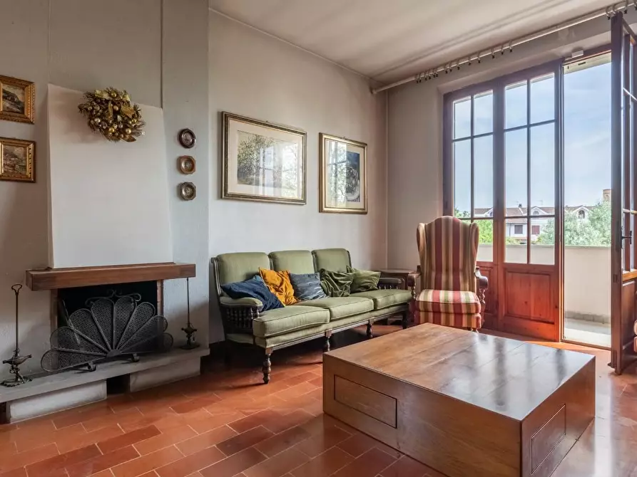 Immagine 13 di Villa in vendita  a San Giuliano Terme