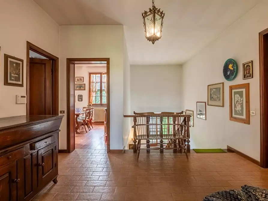 Immagine 18 di Villa in vendita  a San Giuliano Terme