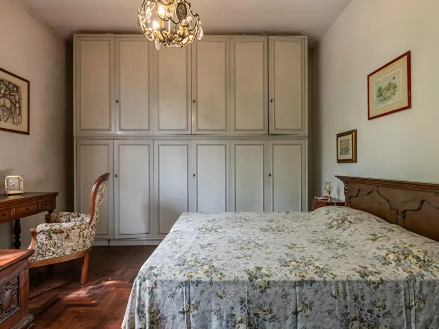 Immagine 37 di Villa in vendita  a San Giuliano Terme