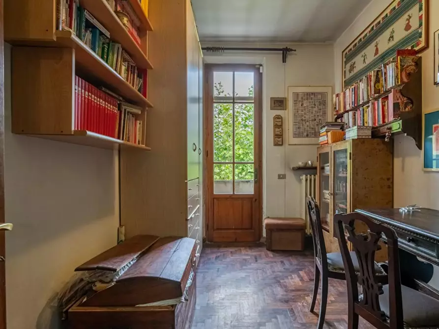 Immagine 31 di Villa in vendita  a San Giuliano Terme