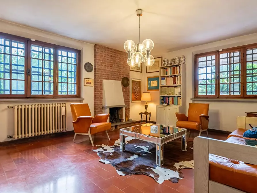 Immagine 5 di Villa in vendita  a San Giuliano Terme