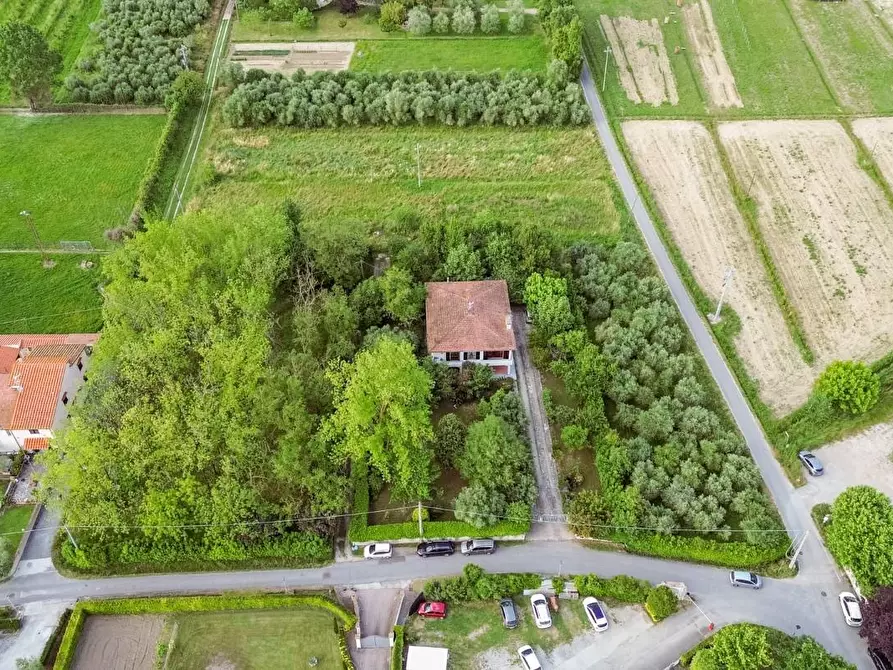 Immagine 70 di Villa in vendita  a San Giuliano Terme