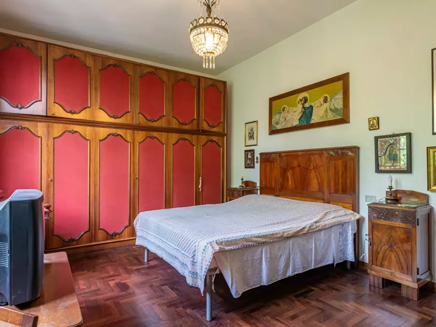 Immagine 29 di Villa in vendita  a San Giuliano Terme