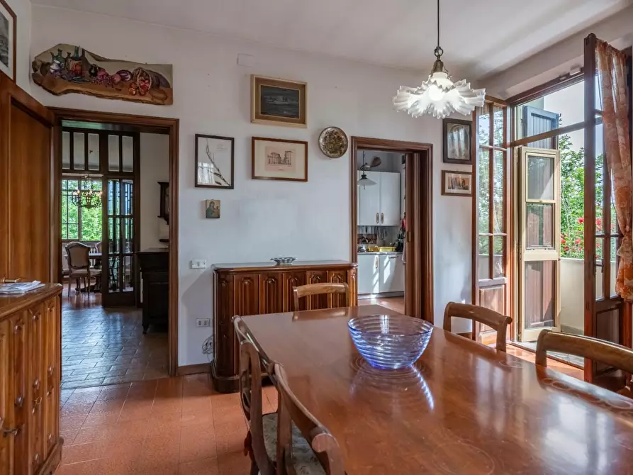 Immagine 22 di Villa in vendita  a San Giuliano Terme