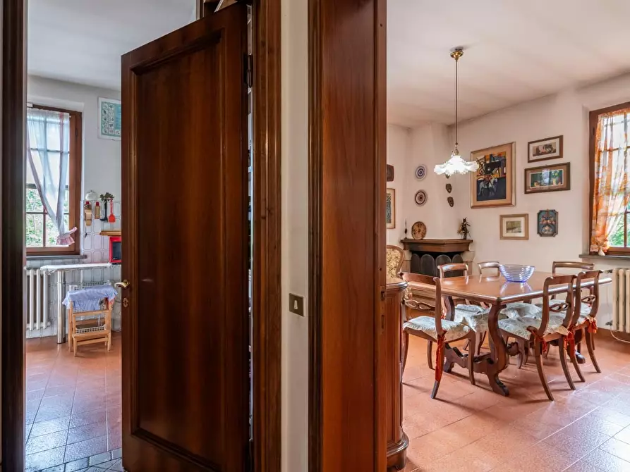 Immagine 19 di Villa in vendita  a San Giuliano Terme