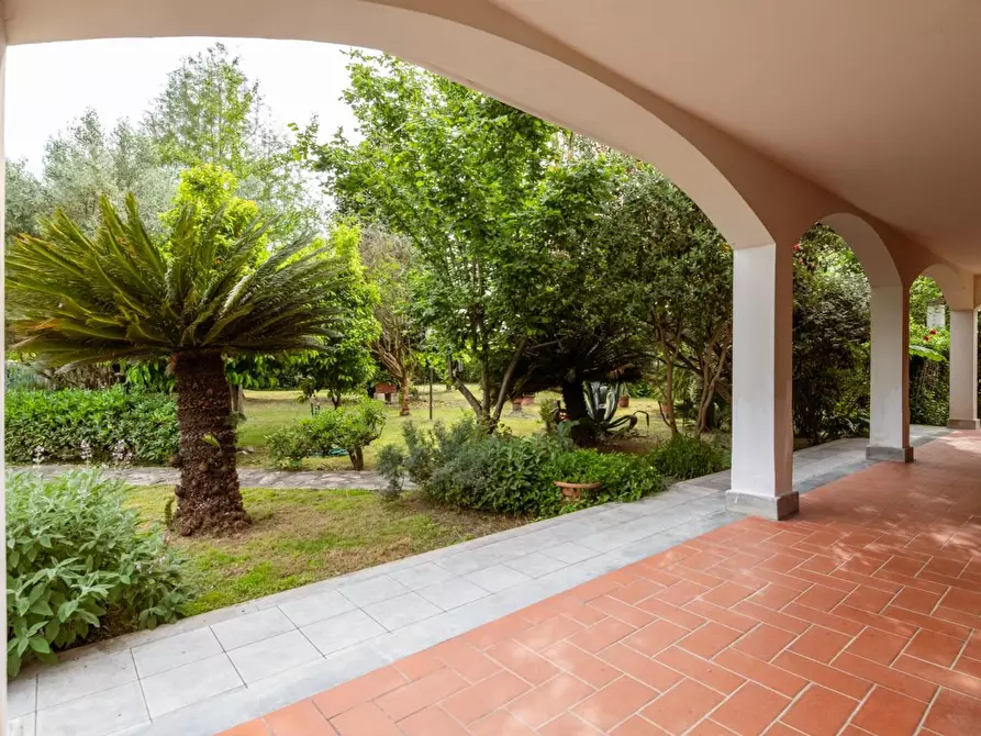 Immagine 52 di Villa in vendita  a San Giuliano Terme
