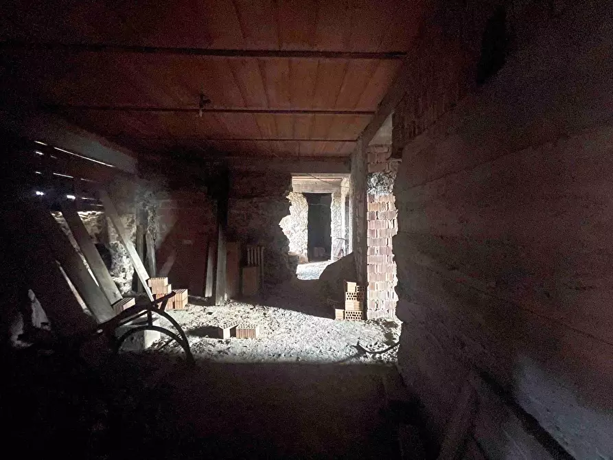 Immagine 32 di Casa indipendente in vendita  a Calice Al Cornoviglio