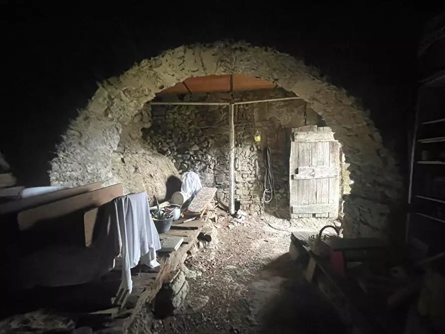 Immagine 34 di Casa indipendente in vendita  a Calice Al Cornoviglio