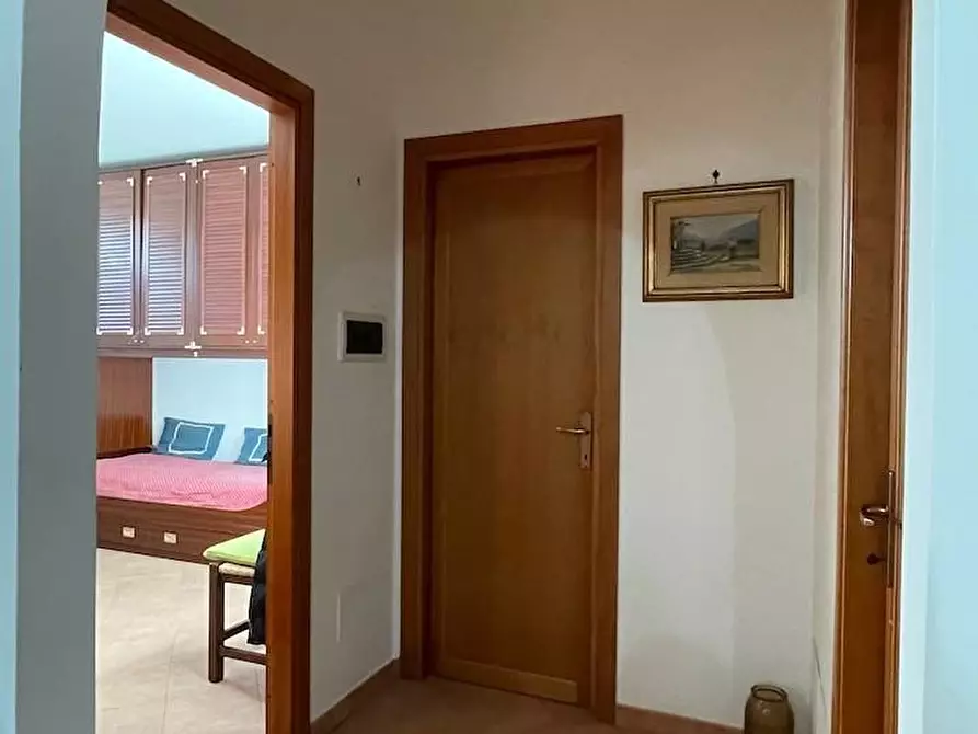 Immagine 26 di Casa trifamiliare in vendita  a Fiumicino