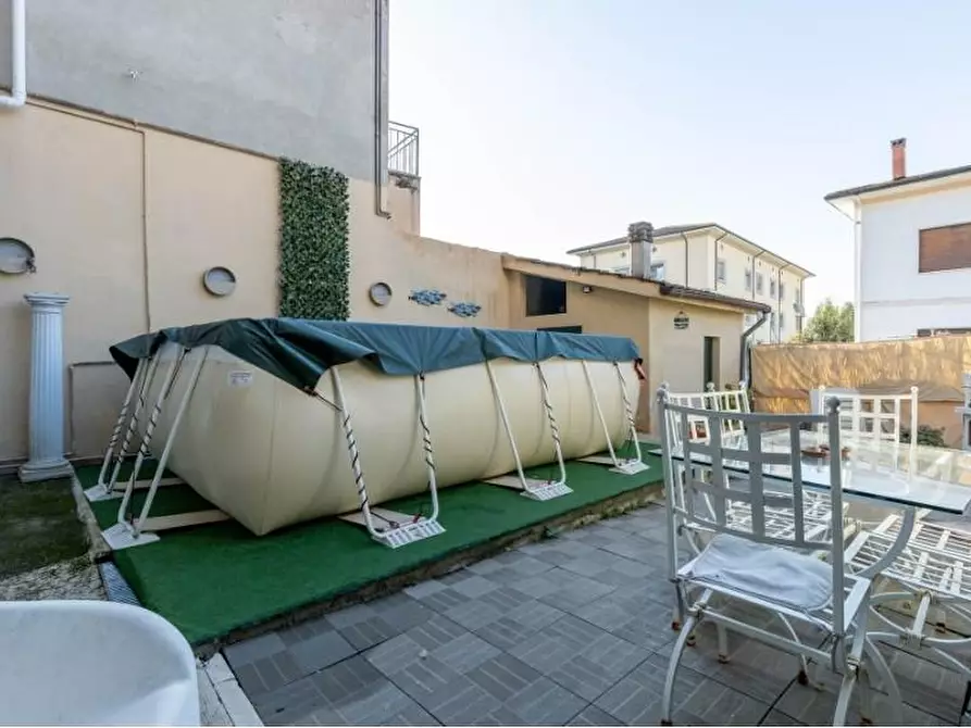 Immagine 20 di Villetta a schiera in vendita  a Fucecchio