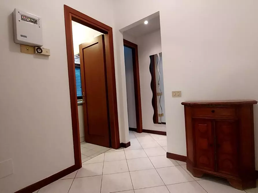 Immagine 7 di Villetta a schiera in vendita  a Massa