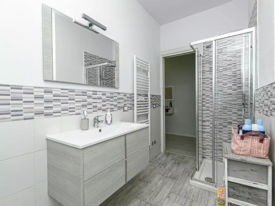 Immagine 23 di Appartamento in vendita  a Ponsacco