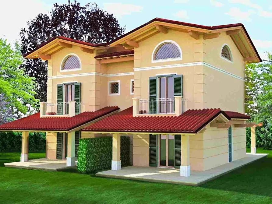 Immagine 1 di Terreno residenziale in vendita  a Montignoso