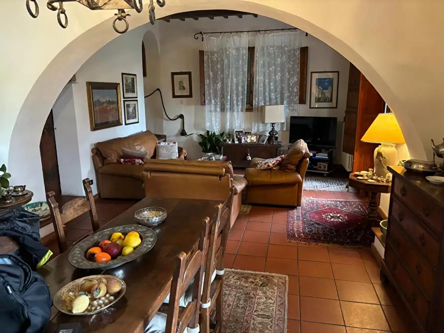 Immagine 18 di Casa bifamiliare in vendita  a San Giuliano Terme