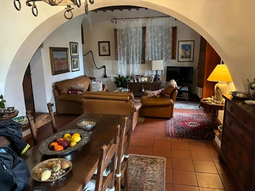 Immagine 17 di Casa bifamiliare in vendita  a San Giuliano Terme