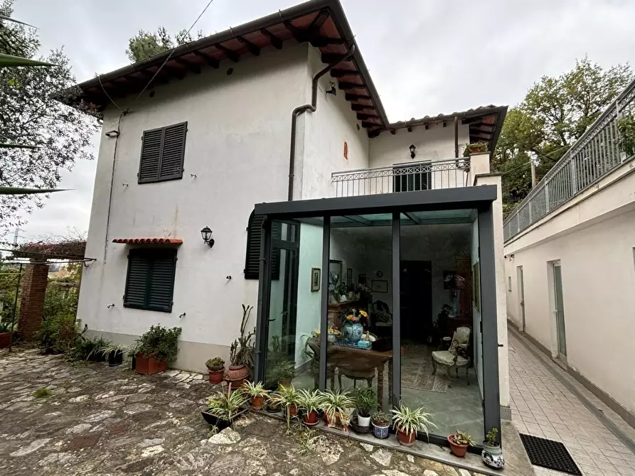 Immagine 9 di Casa bifamiliare in vendita  a San Giuliano Terme