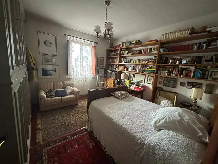 Immagine 25 di Casa bifamiliare in vendita  a San Giuliano Terme