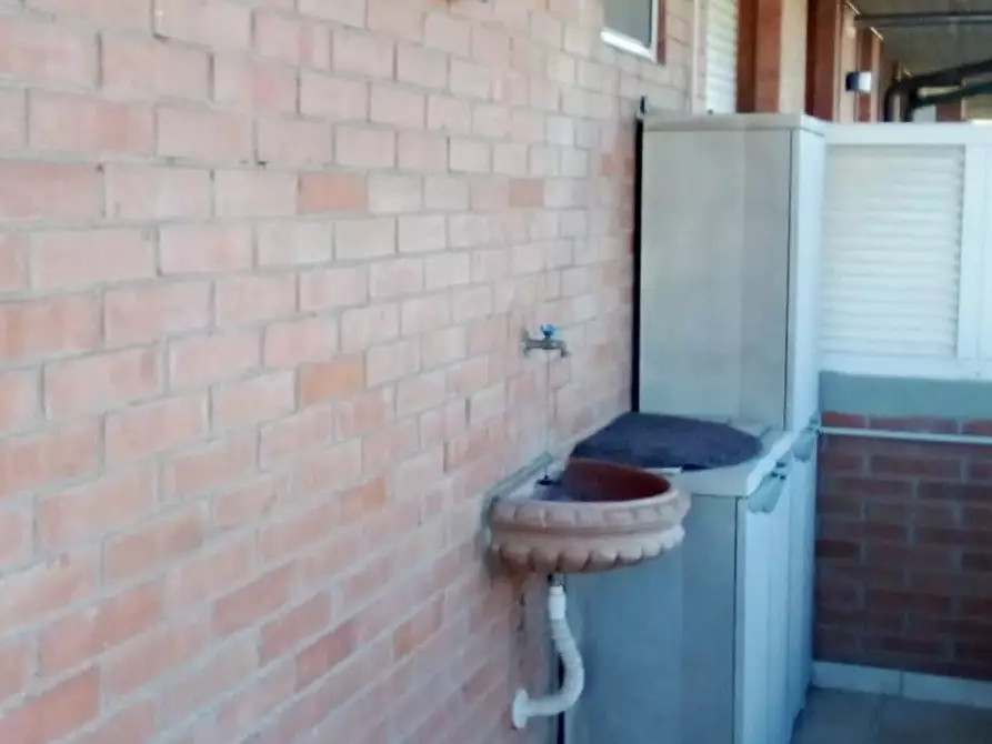 Immagine 8 di Appartamento in vendita  a Carrara