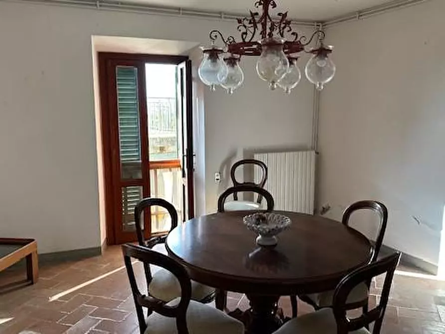 Immagine 7 di Casa colonica in vendita  a Vinci