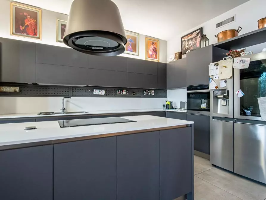 Immagine 21 di Appartamento in vendita  a Pisa