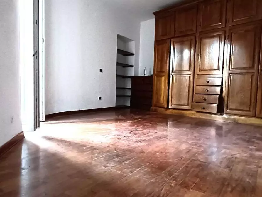 Immagine 17 di Appartamento in vendita  a Lerici