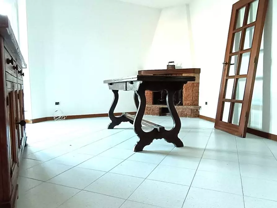 Immagine 8 di Appartamento in vendita  a Lerici