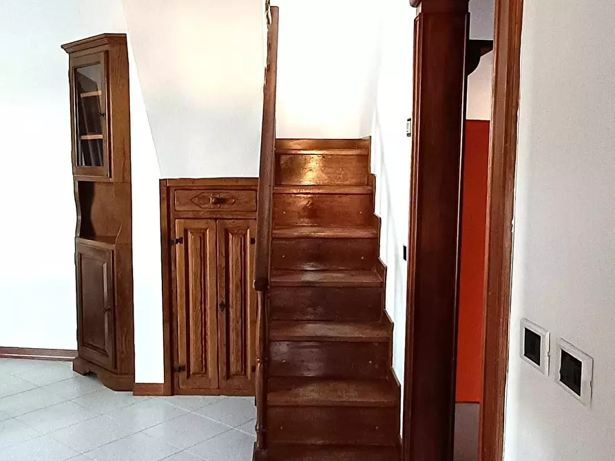 Immagine 12 di Appartamento in vendita  a Lerici