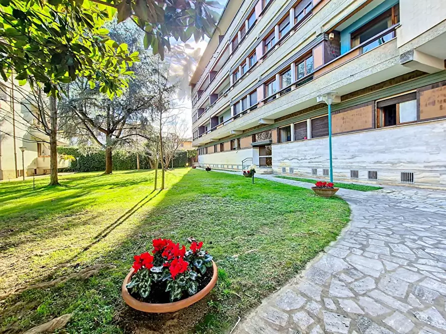 Immagine 29 di Appartamento in vendita  a Pisa