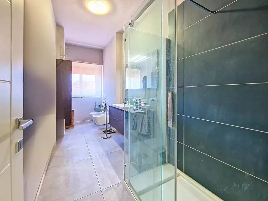 Immagine 12 di Appartamento in vendita  a Pisa