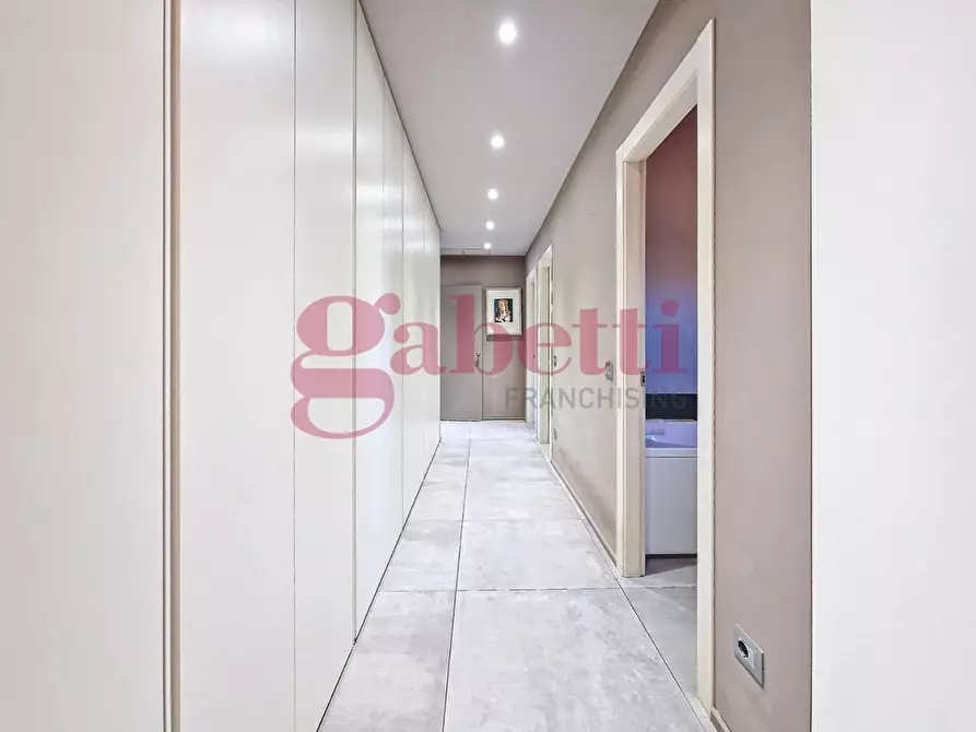 Immagine 4 di Appartamento in vendita  a Pisa