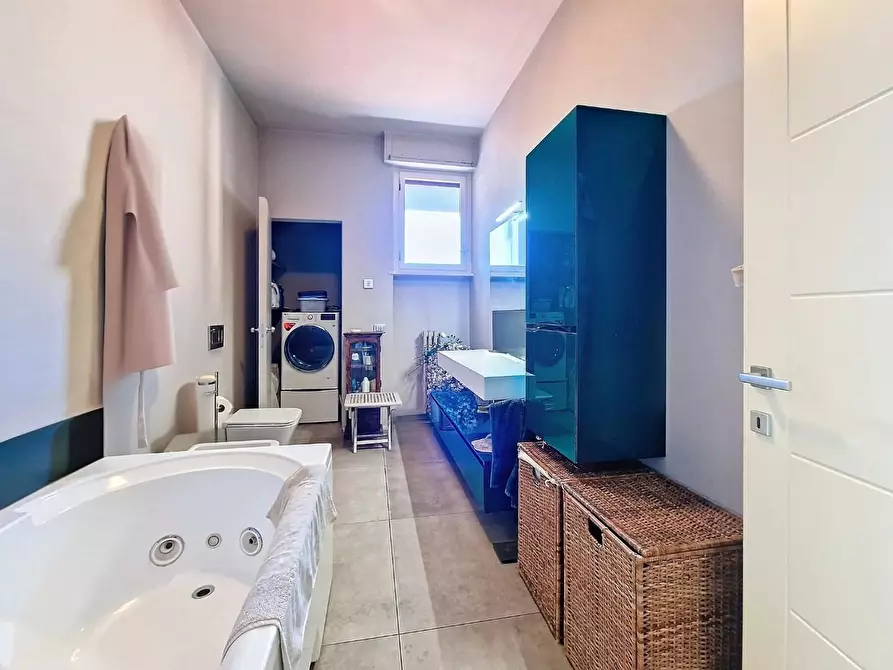 Immagine 7 di Appartamento in vendita  a Pisa