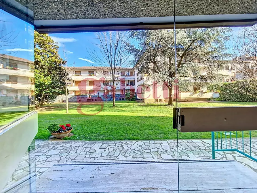 Immagine 34 di Appartamento in vendita  a Pisa