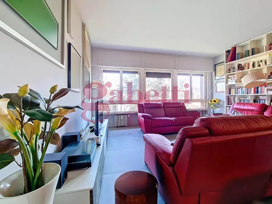 Immagine 1 di Appartamento in vendita  a Pisa