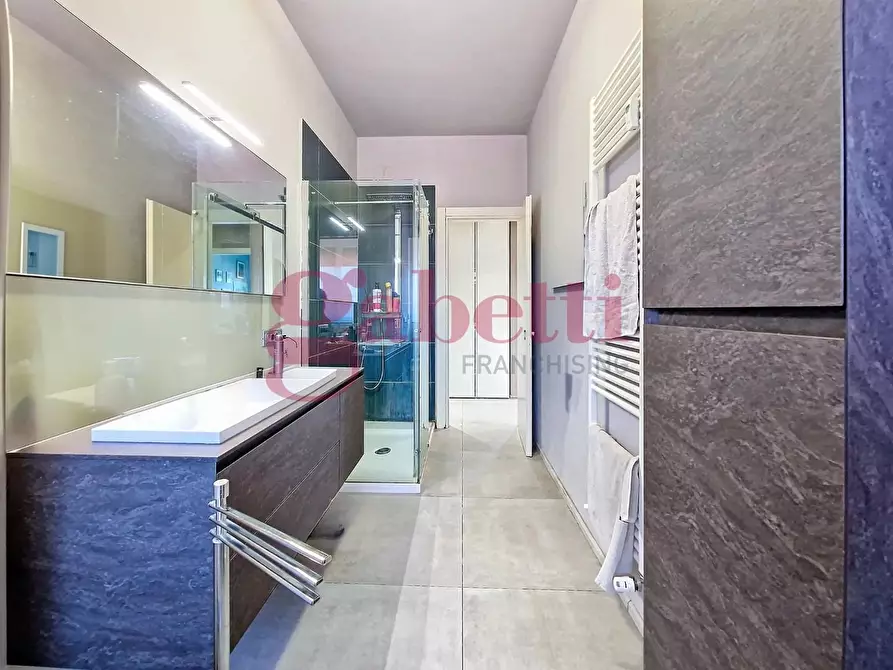 Immagine 14 di Appartamento in vendita  a Pisa