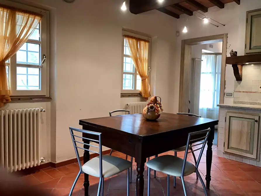 Immagine 3 di Rustico / casale in vendita  a Massarosa