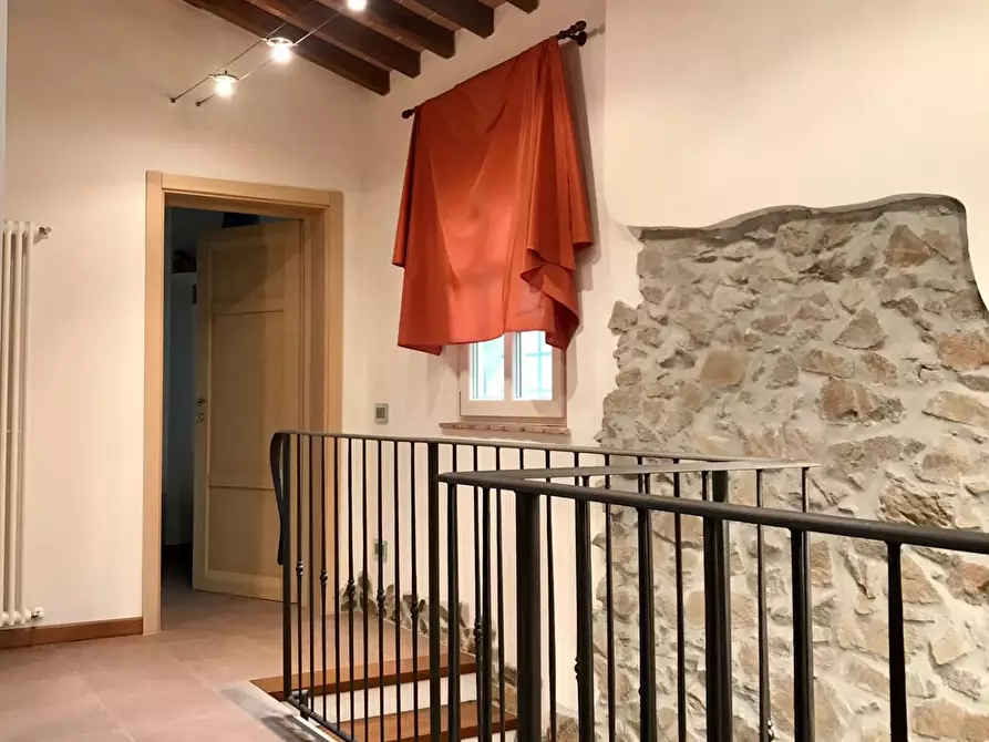 Immagine 17 di Rustico / casale in vendita  a Massarosa