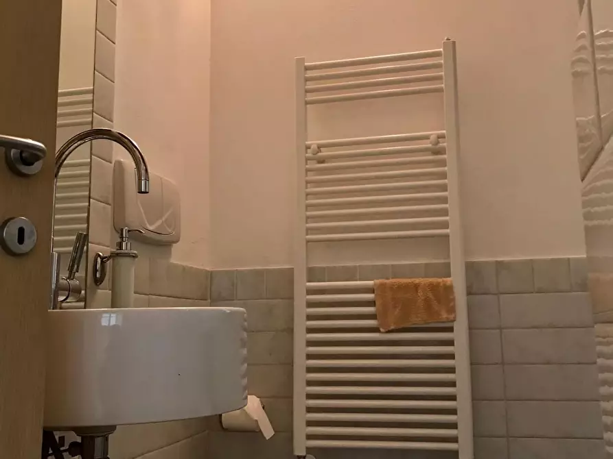 Immagine 6 di Rustico / casale in vendita  a Massarosa