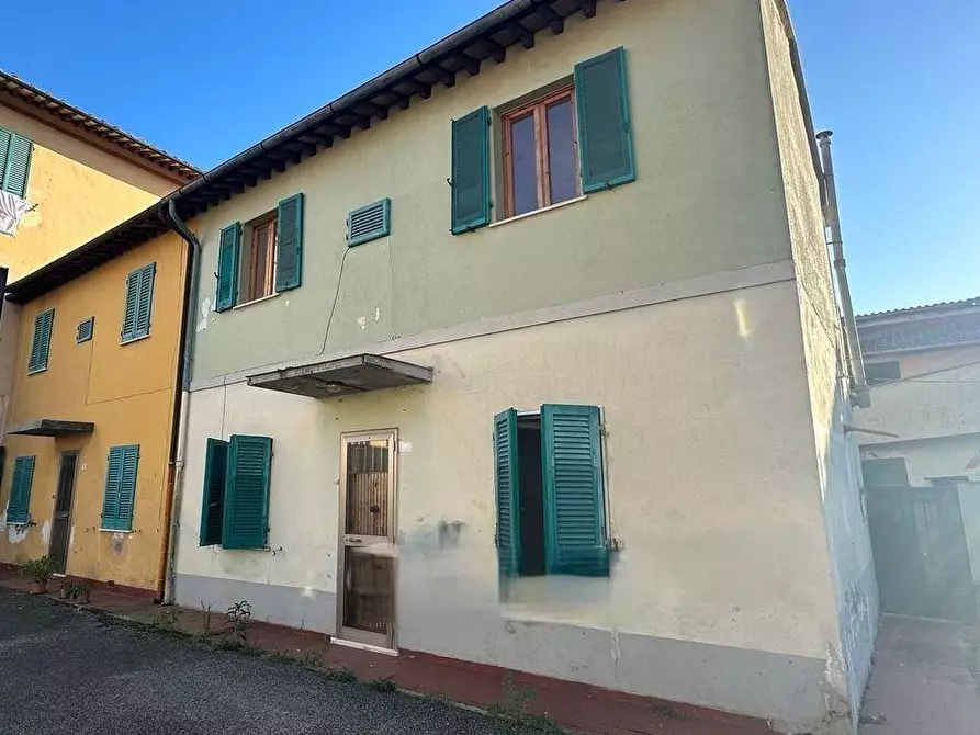 Immagine 8 di Terratetto in vendita  a Pisa