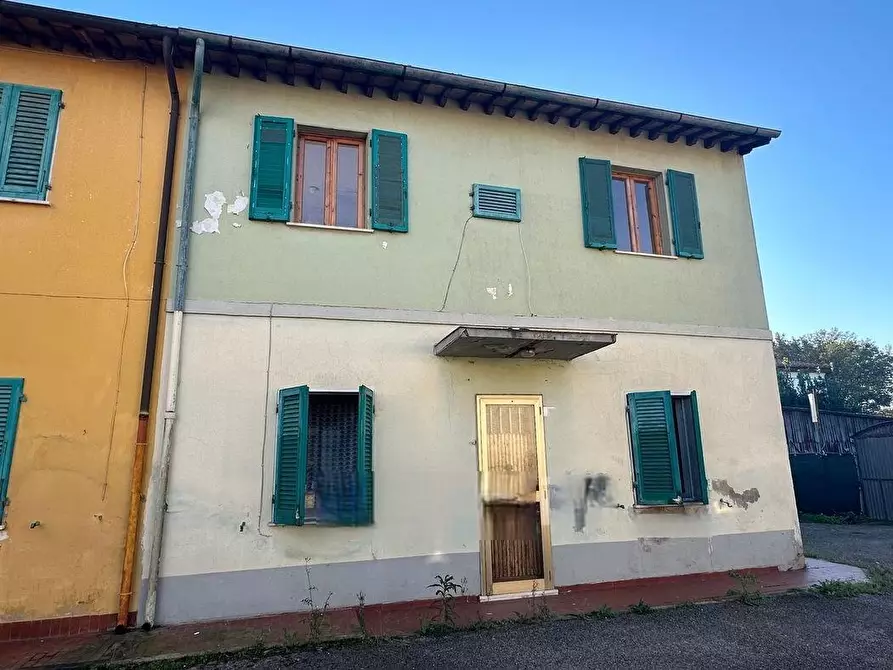 Immagine 4 di Terratetto in vendita  a Pisa