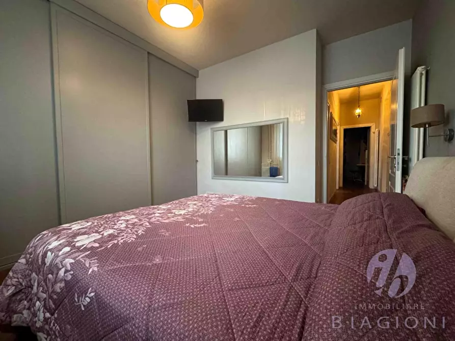 Immagine 27 di Casa bifamiliare in vendita  a Pietrasanta