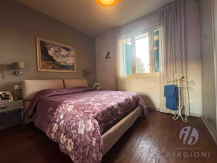 Immagine 28 di Casa bifamiliare in vendita  a Pietrasanta