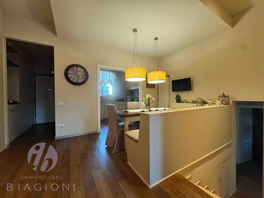 Immagine 16 di Casa bifamiliare in vendita  a Pietrasanta