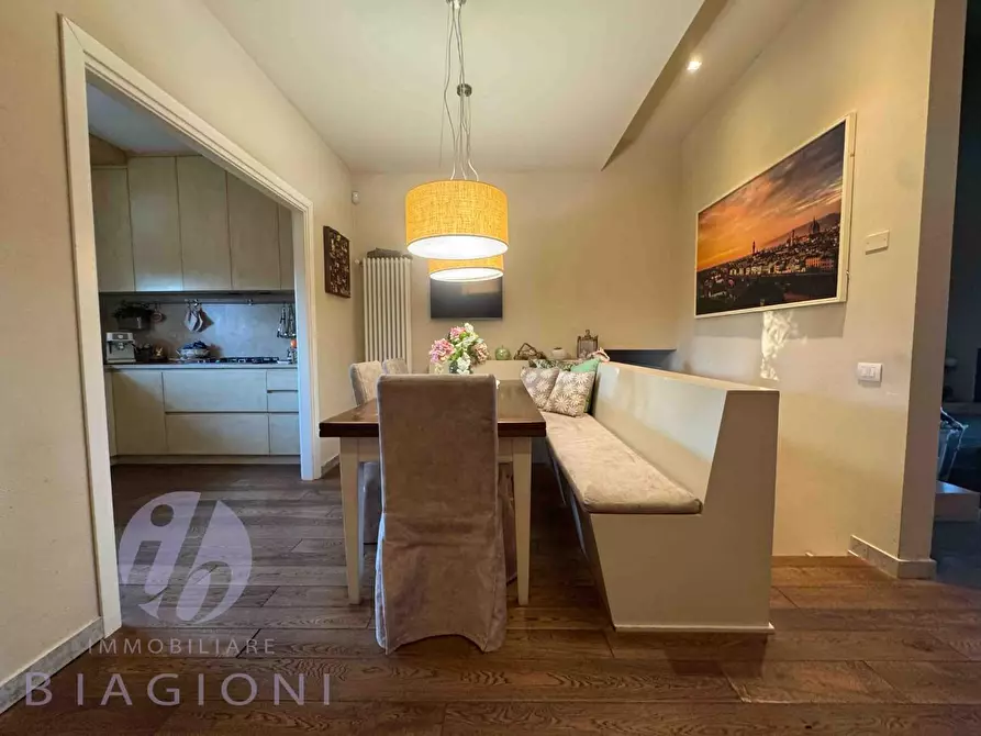 Immagine 17 di Casa bifamiliare in vendita  a Pietrasanta