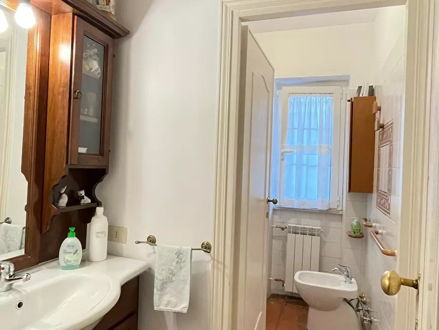 Immagine 39 di Villa in vendita  a Fiumicino