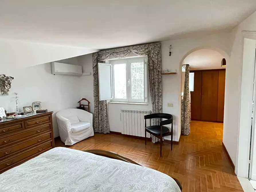 Immagine 48 di Villa in vendita  a Fiumicino