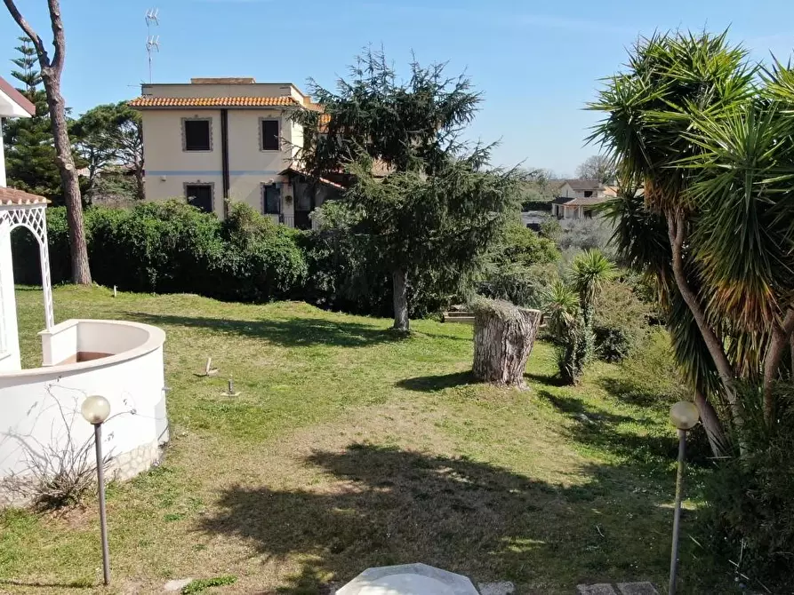 Immagine 69 di Villa in vendita  a Fiumicino