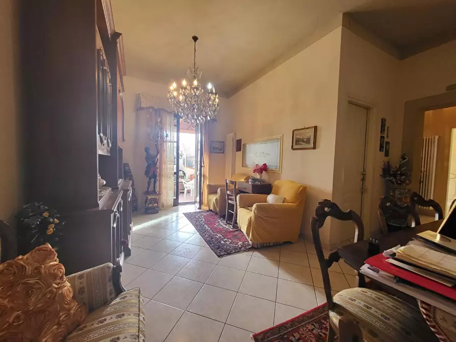 Immagine 9 di Appartamento in vendita  a Cascina