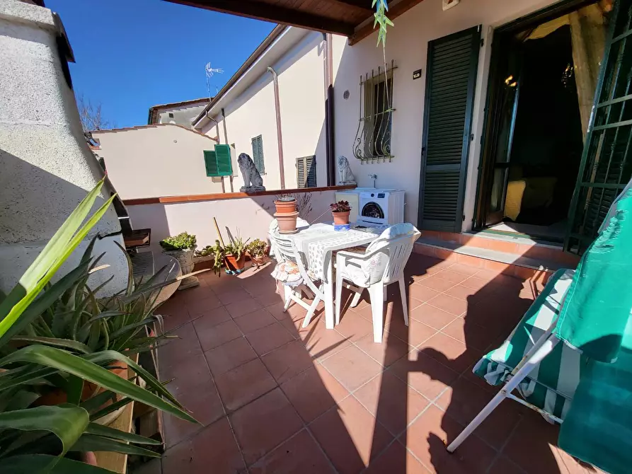 Immagine 18 di Appartamento in vendita  a Cascina