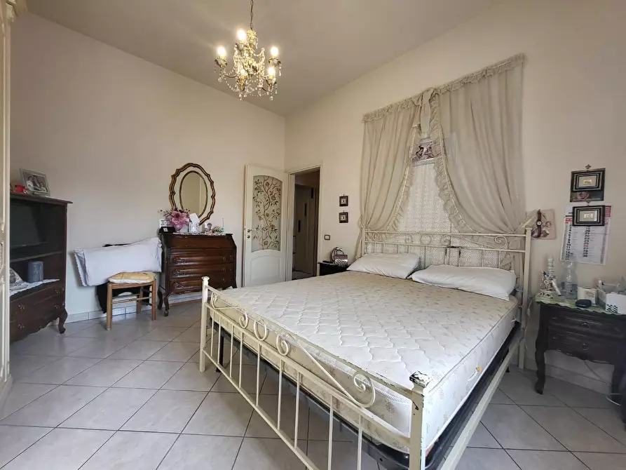 Immagine 6 di Appartamento in vendita  a Cascina